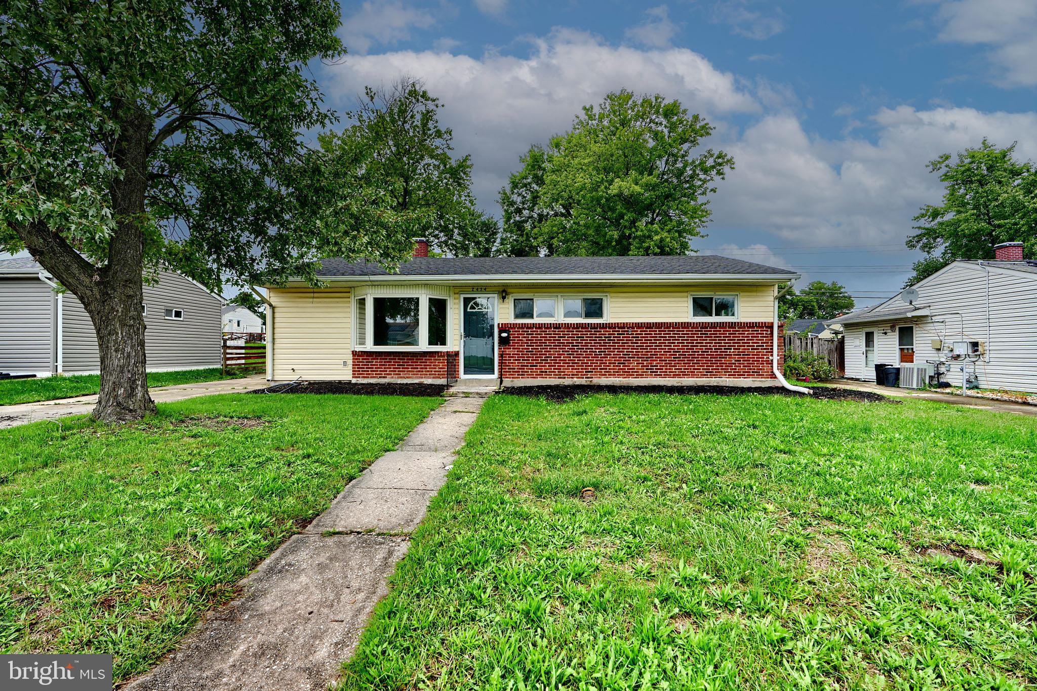 2434 Ellis Road Parkville, MD 21234 - Photo 2 of 54