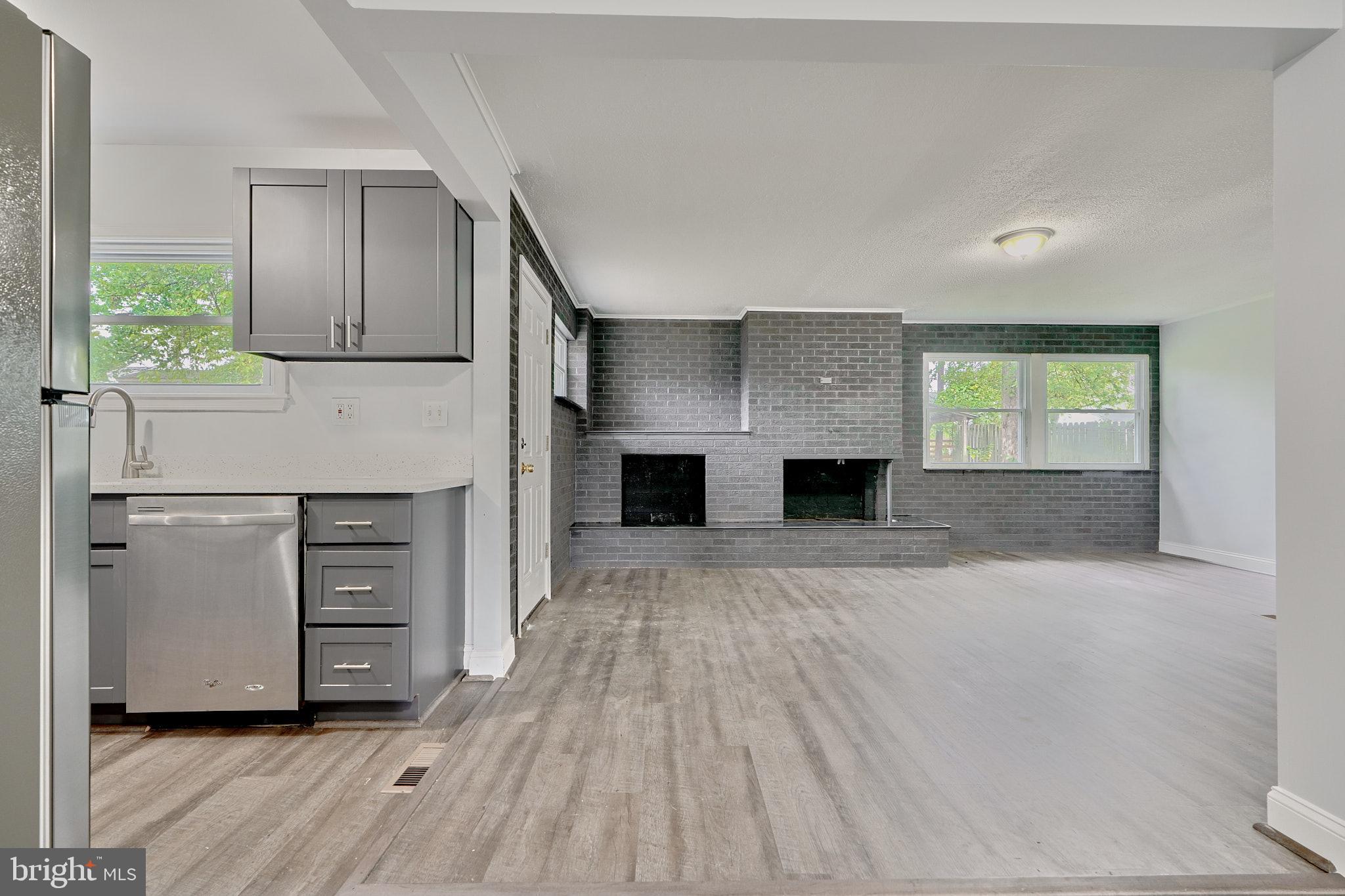 2434 Ellis Road Parkville, MD 21234 - Photo 21 of 54