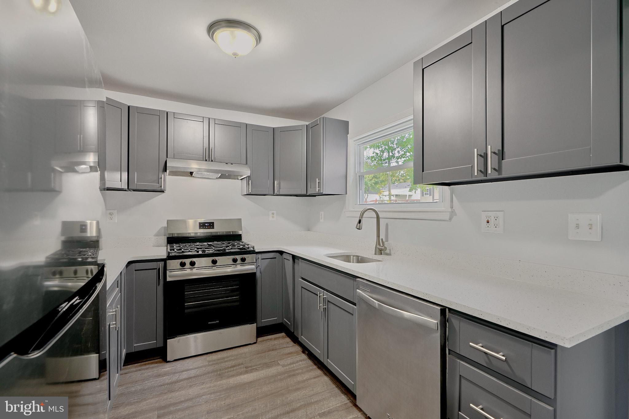2434 Ellis Road Parkville, MD 21234 - Photo 24 of 54