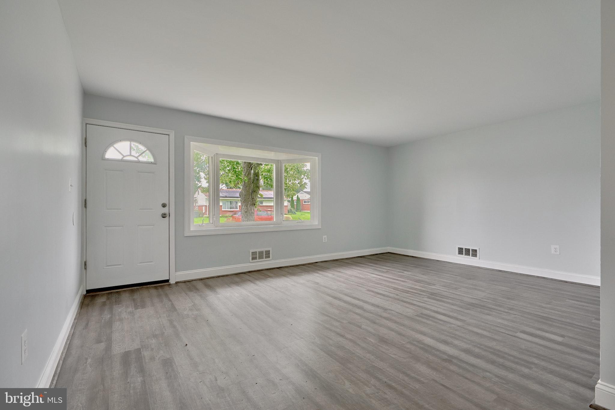 2434 Ellis Road Parkville, MD 21234 - Photo 27 of 54