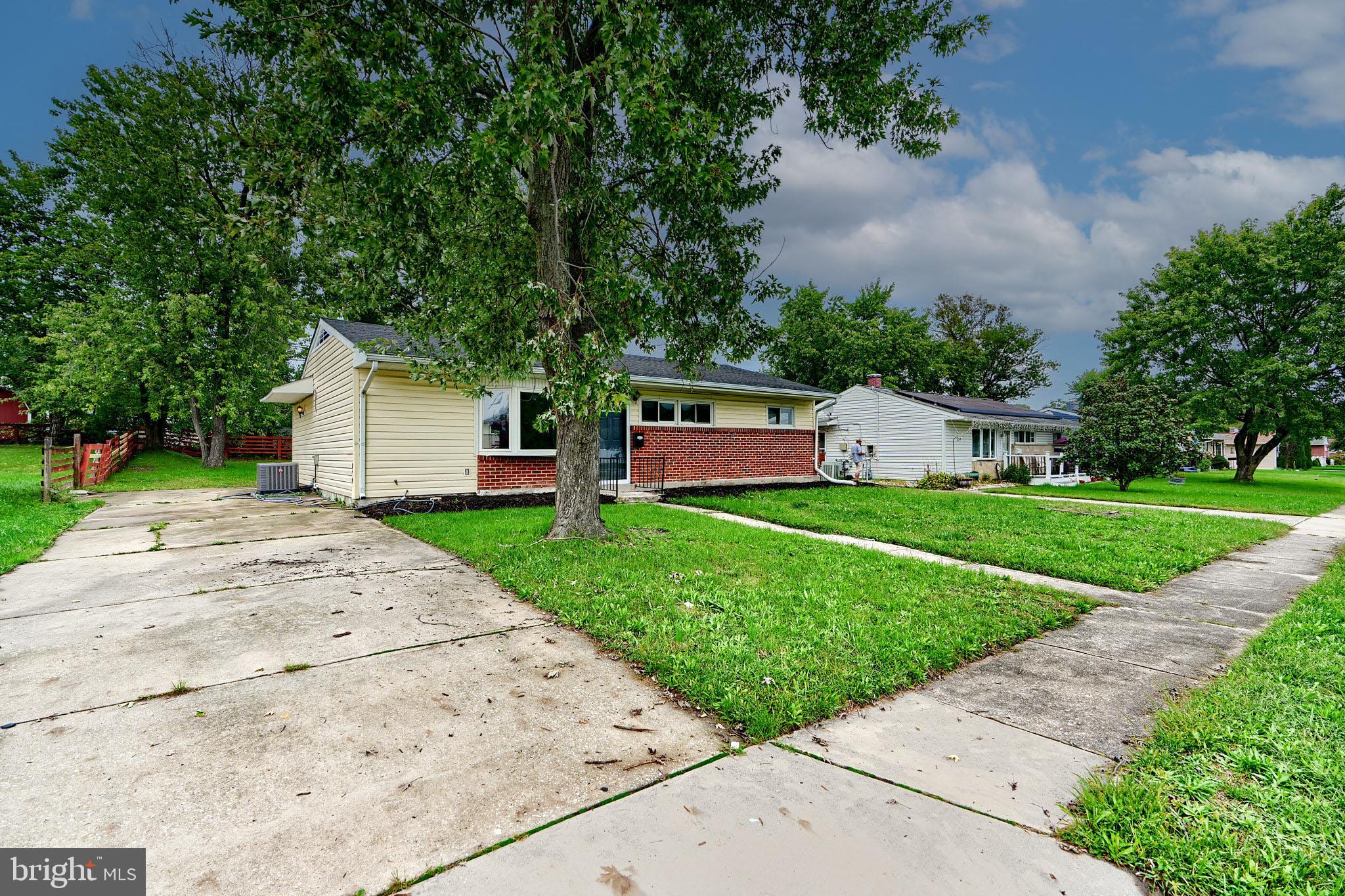 2434 Ellis Road Parkville, MD 21234 - Photo 3 of 54