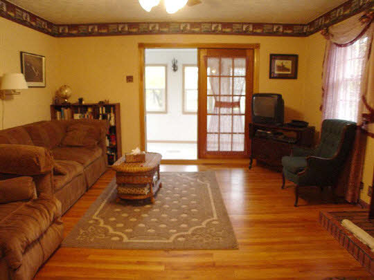 2138 Forest View Road Rockford, IL 61108 - Photo 3 of 6 Gallery Image 3