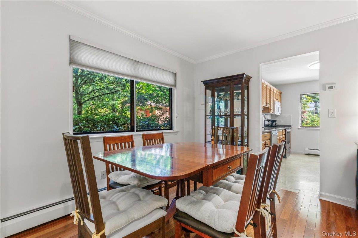 219 Tree Top Crescent Rye Brook, NY 10573 - Photo 5 of 18