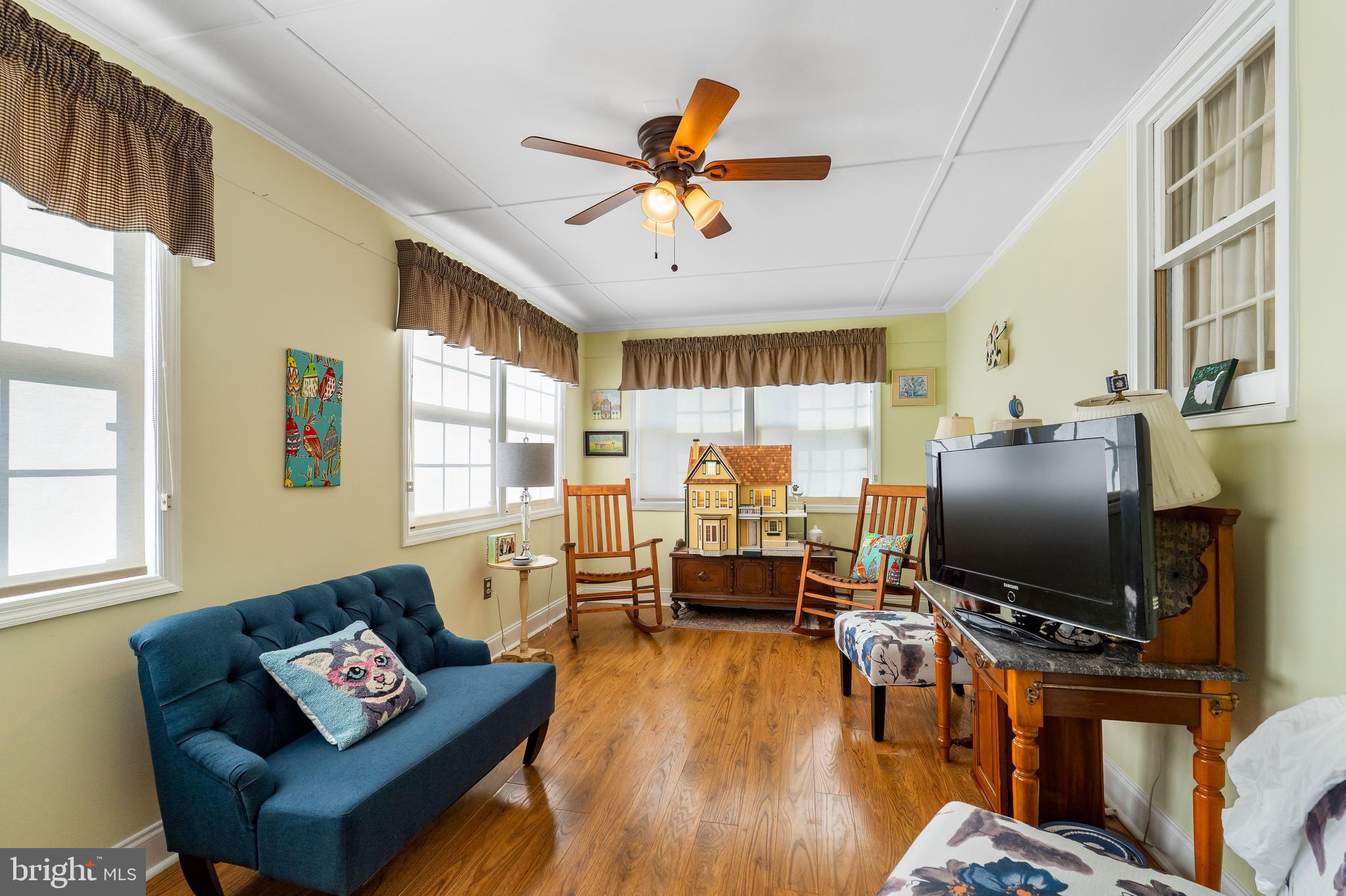 212 Friendship Road Elkton, MD 21921 - Photo 13 of 29 All season room has hardwoods also.