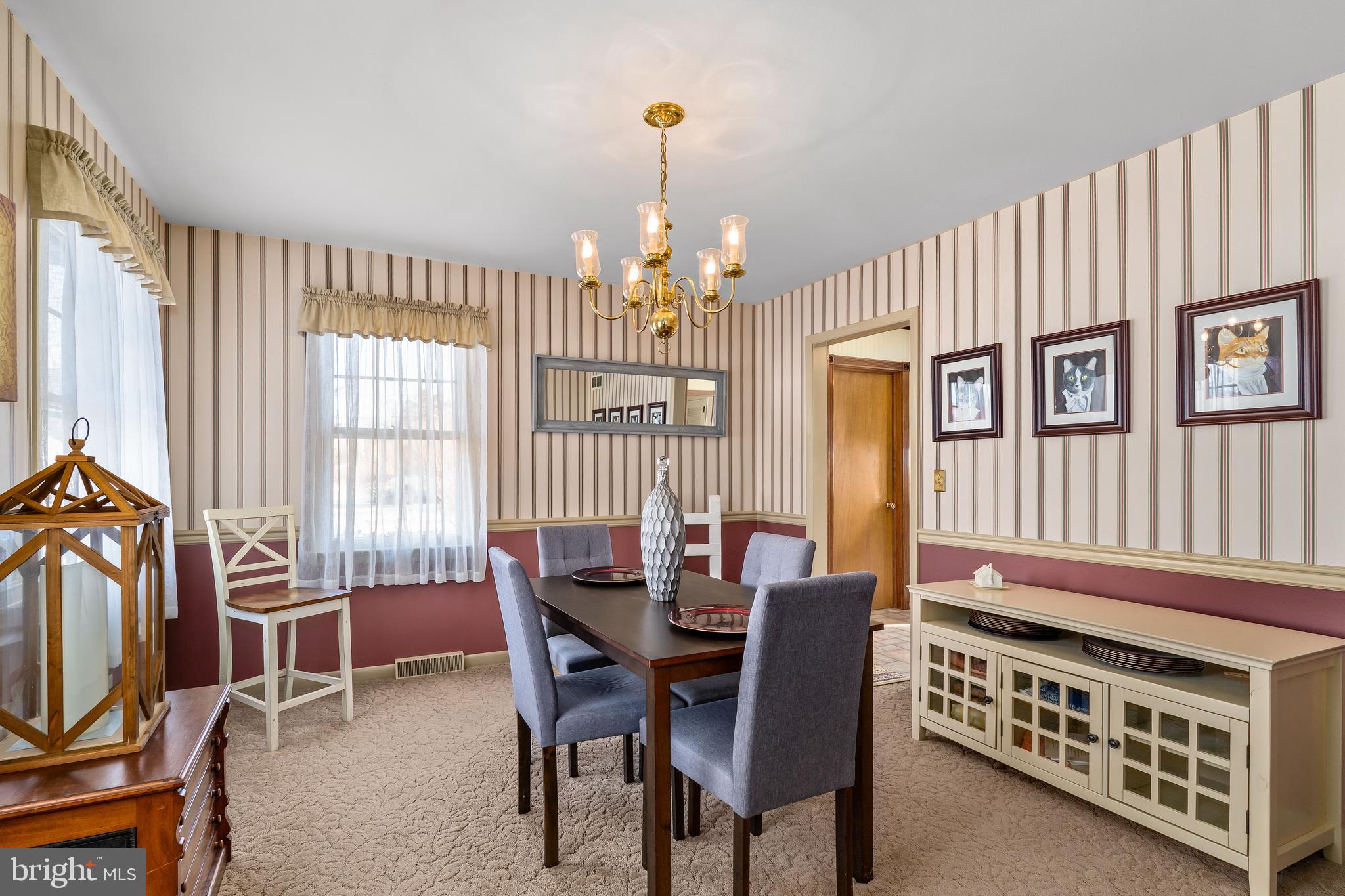 212 Friendship Road Elkton, MD 21921 - Photo 15 of 29 Dining room