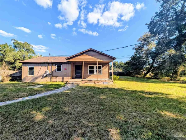 $99,900 | 4216 Sapphire Lane, Pace, FL 32571