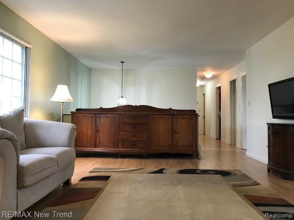 6301 Park Road Ann Arbor, MI 48103 - Photo 7 of 26