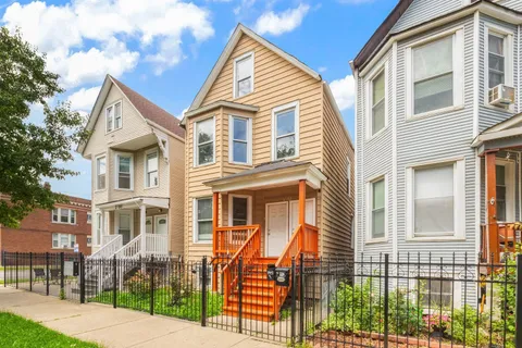 $620,000 | 2302 North Hamlin Avenue, Chicago, IL 60647
