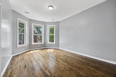 $620,000 | 2302 North Hamlin Avenue, Chicago, IL 60647