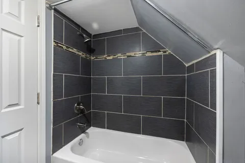 $620,000 | 2302 North Hamlin Avenue, Chicago, IL 60647