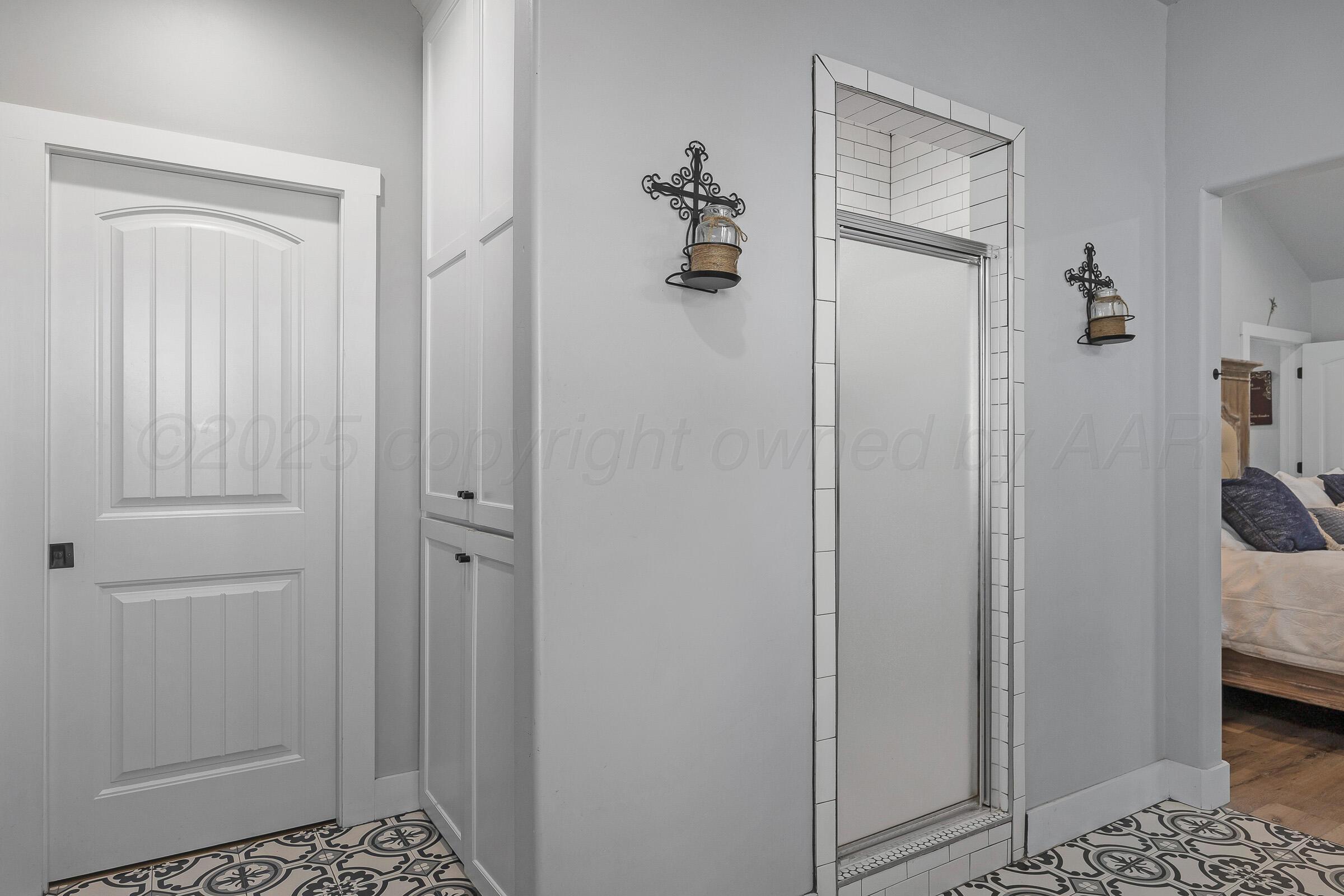 13281 Blf Rdg Trail Canyon, TX 79015 - Photo 21 of 44 21-Primary Bathroom 2