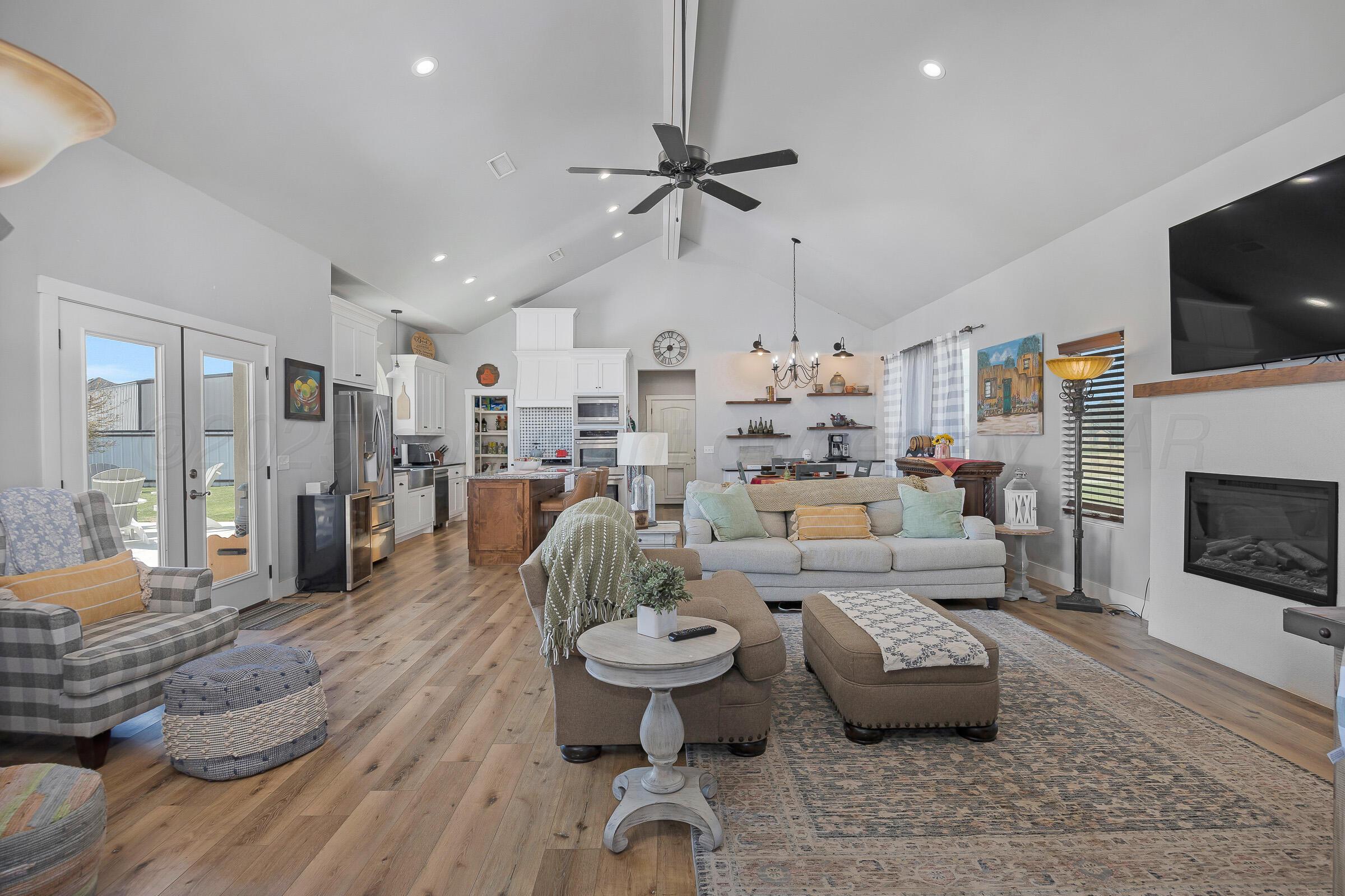 13281 Blf Rdg Trail Canyon, TX 79015 - Photo 7 of 44 07-Living Area