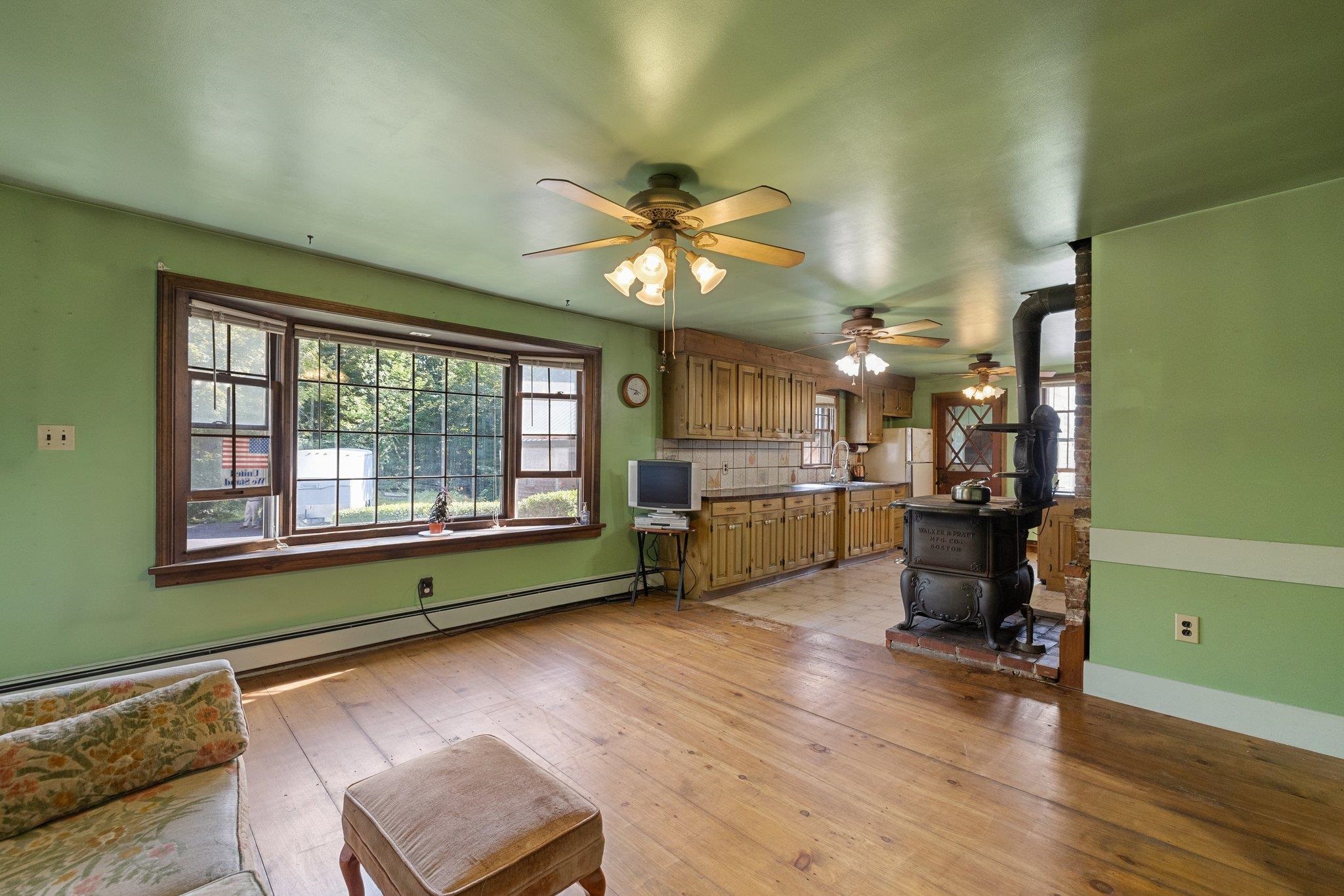 29 Twist Hill Road Dunbarton, NH 03046 - Photo 11 of 39