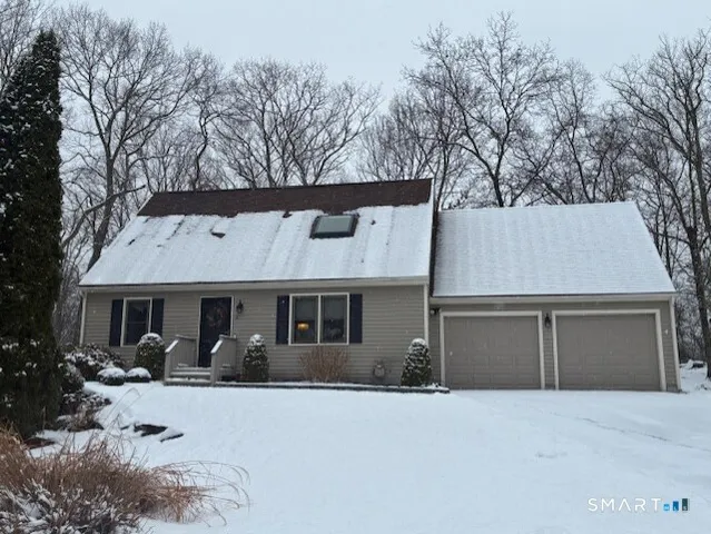 $524,900 | 11 Copper Ridge Circle, Unit 11, Guilford, CT 06437