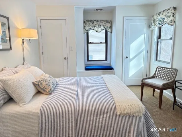 $524,900 | 11 Copper Ridge Circle, Unit 11, Guilford, CT 06437