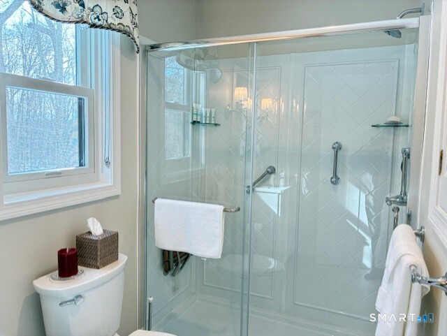 11 Copper Ridge Circle, Unit 11 Guilford, CT 06437 - Photo 10 of 21