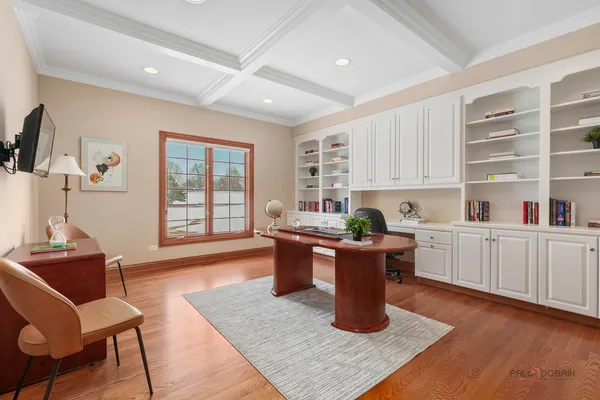 $1,050,000 | 37181 Fox Hill Drive, Wadsworth, IL 60083