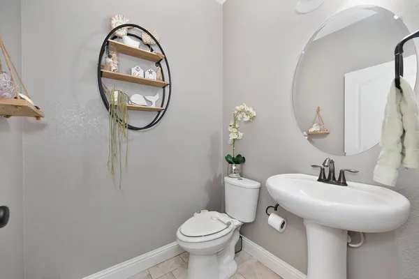 $799,000 | 806 Mono Street, Manteca, CA 95337