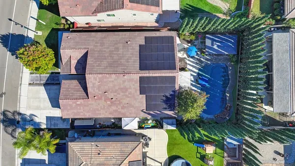 $799,000 | 806 Mono Street, Manteca, CA 95337