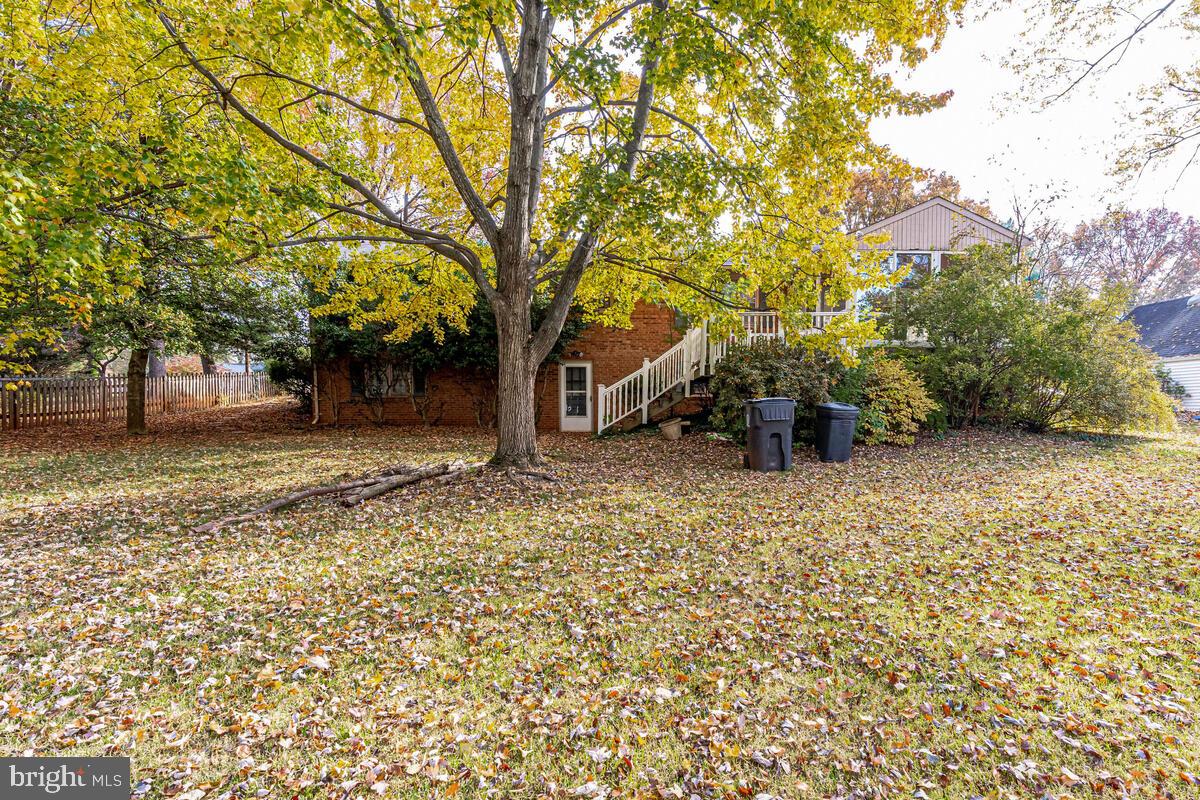 8902 Stonewall Road Manassas, VA 20110 - Photo 4 of 27 Gallery Image 4