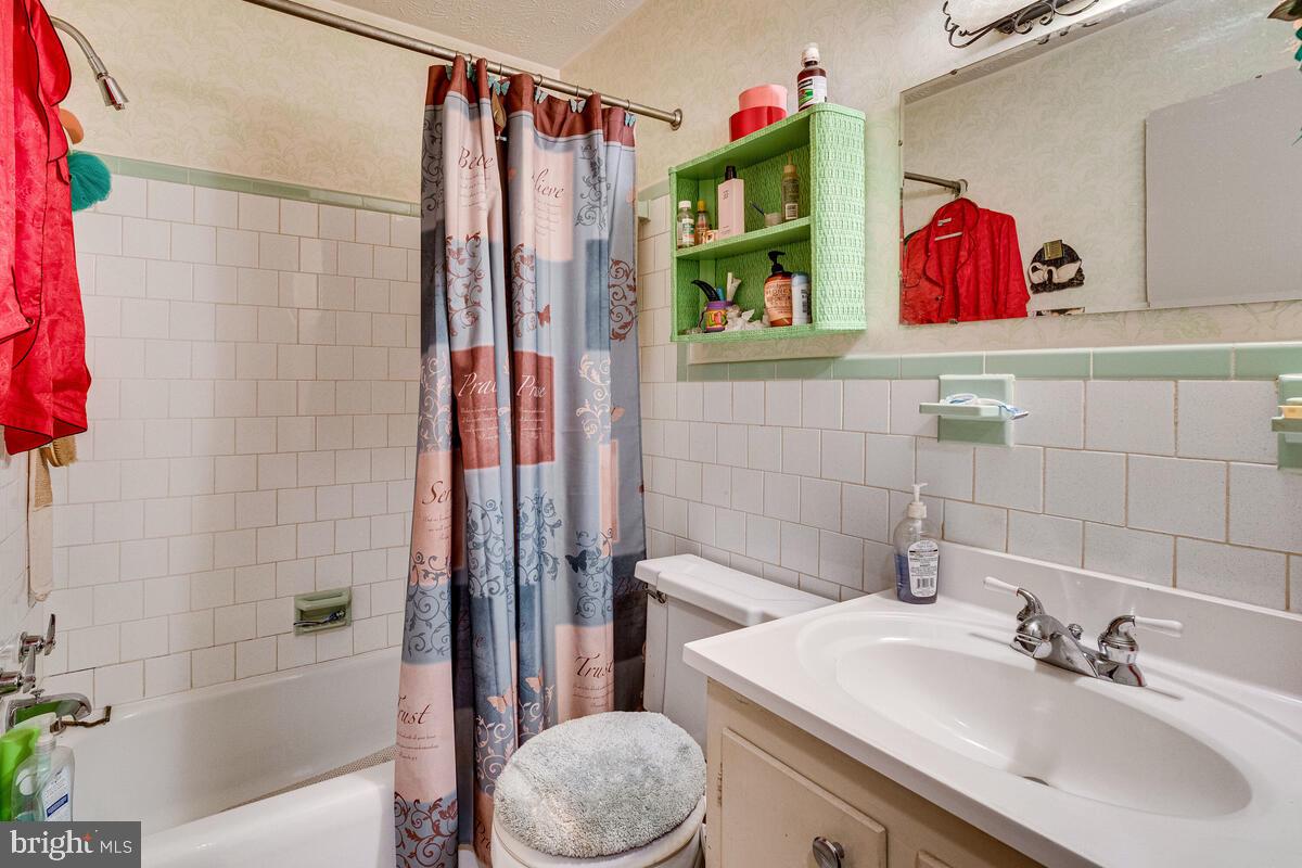 8902 Stonewall Road Manassas, VA 20110 - Photo 10 of 27 Gallery Image 10