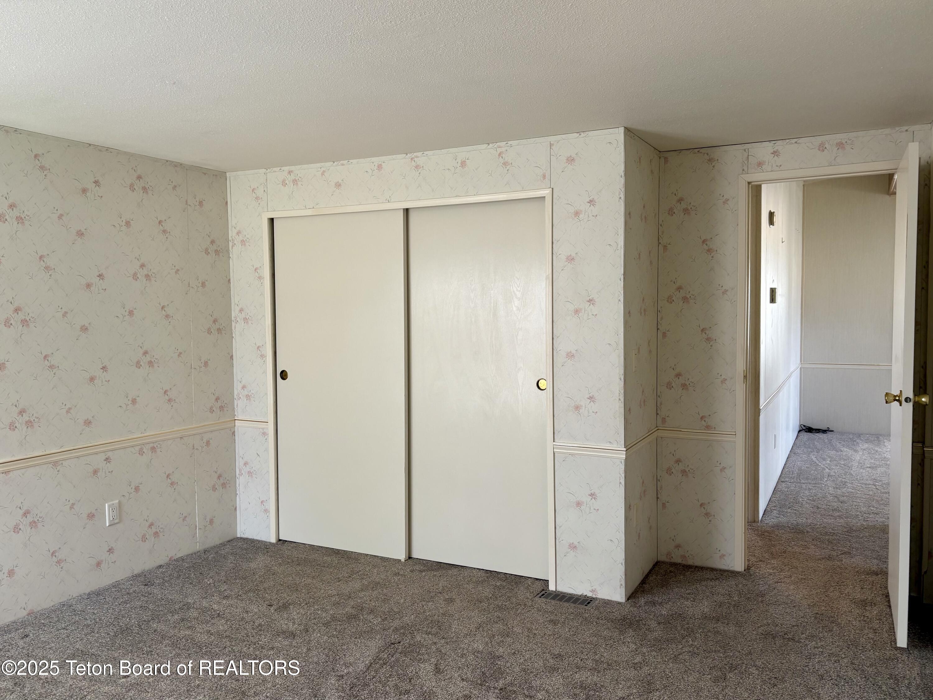 7126 Highway 34 Wayan, ID 83285 - Photo 19 of 27 Primary Bedroom