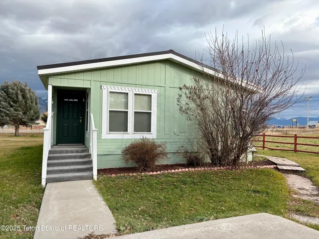 $349,000 | 7126 Highway 34, Wayan, ID 83285