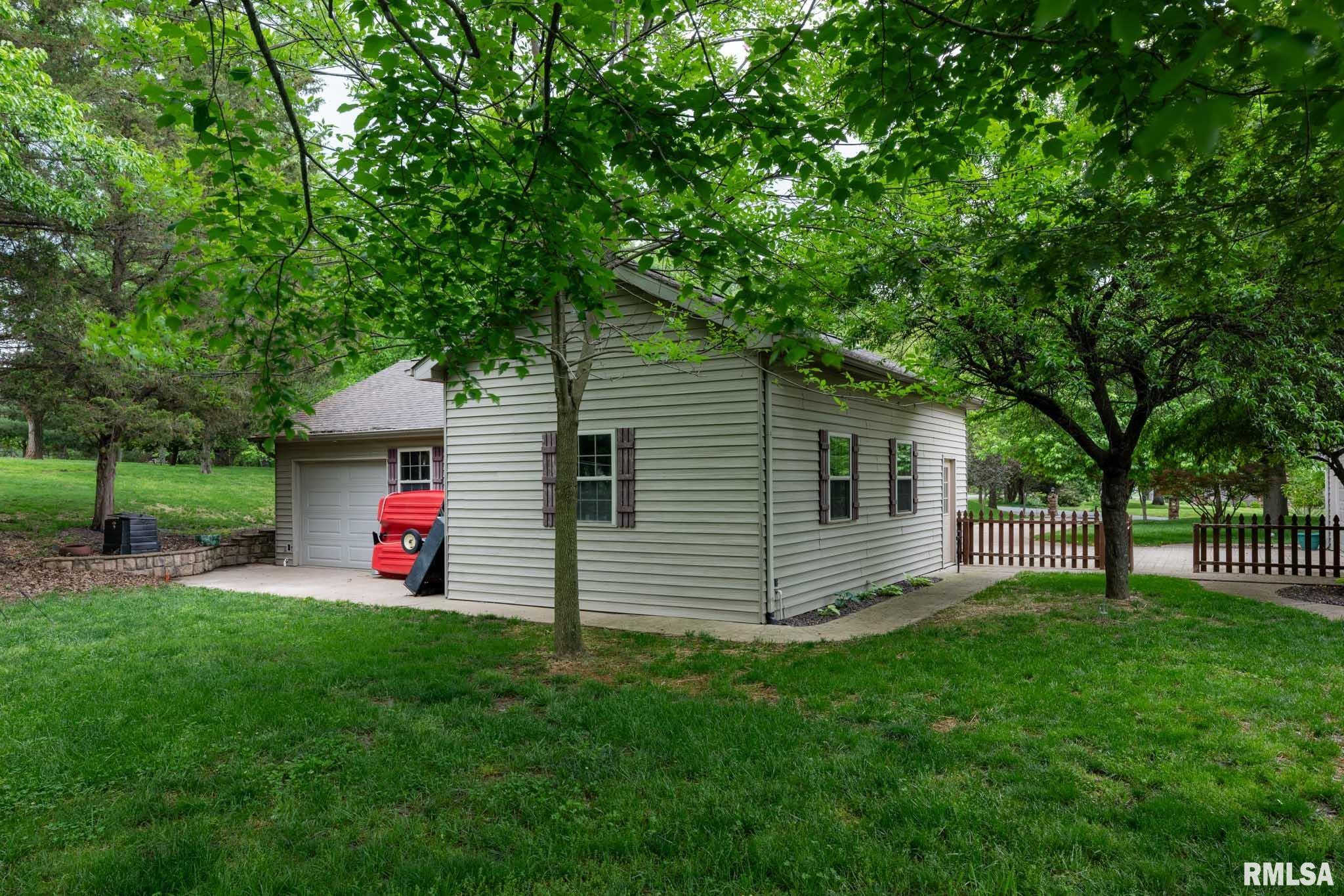 1300 West Brewster Road Herrin, IL 62948 - Photo 51 of 61