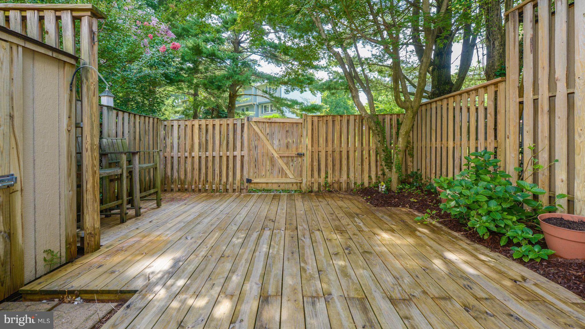 1607 Barnstead Drive Reston, VA 20194 - Photo 25 of 28 Exterior (General)