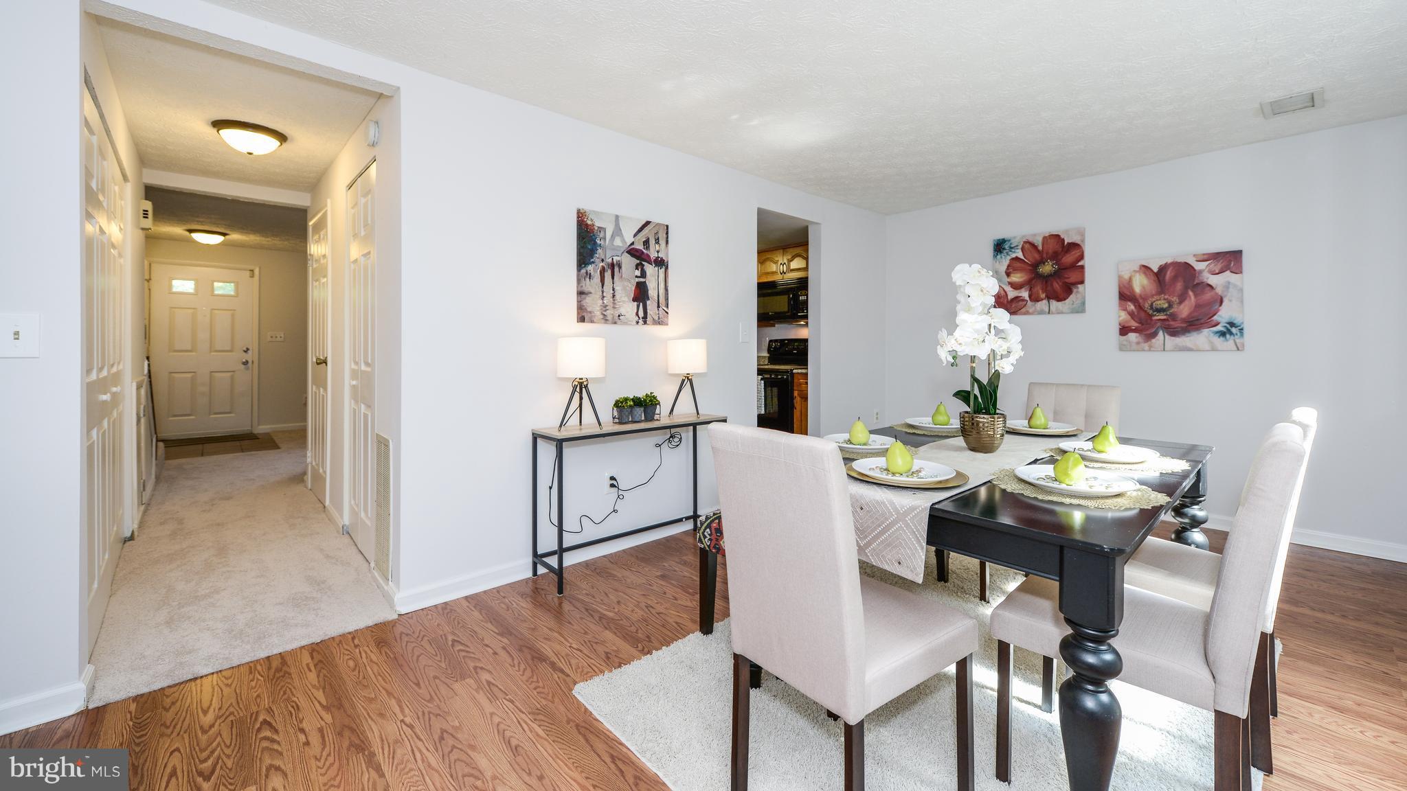 1607 Barnstead Drive Reston, VA 20194 - Photo 8 of 28 Dining Room
