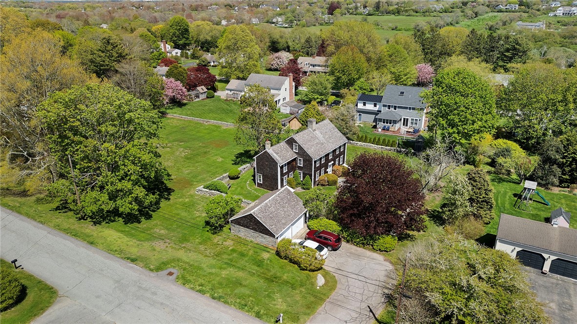6 Baldwin Road Middletown, RI 02842 - Photo 10 of 50