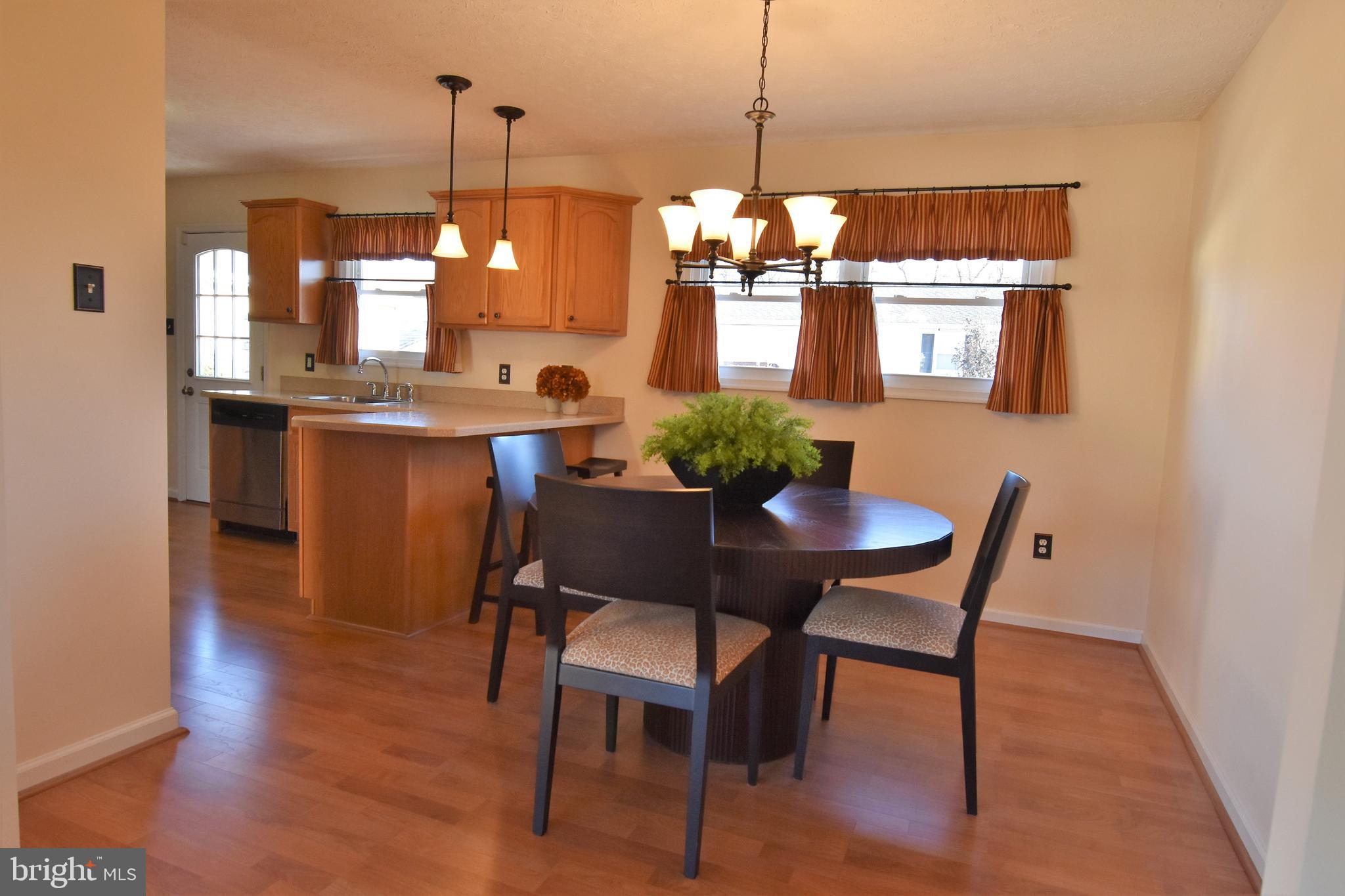 153 Dale Road Pasadena, MD 21122 - Photo 8 of 55 Gallery Image 8