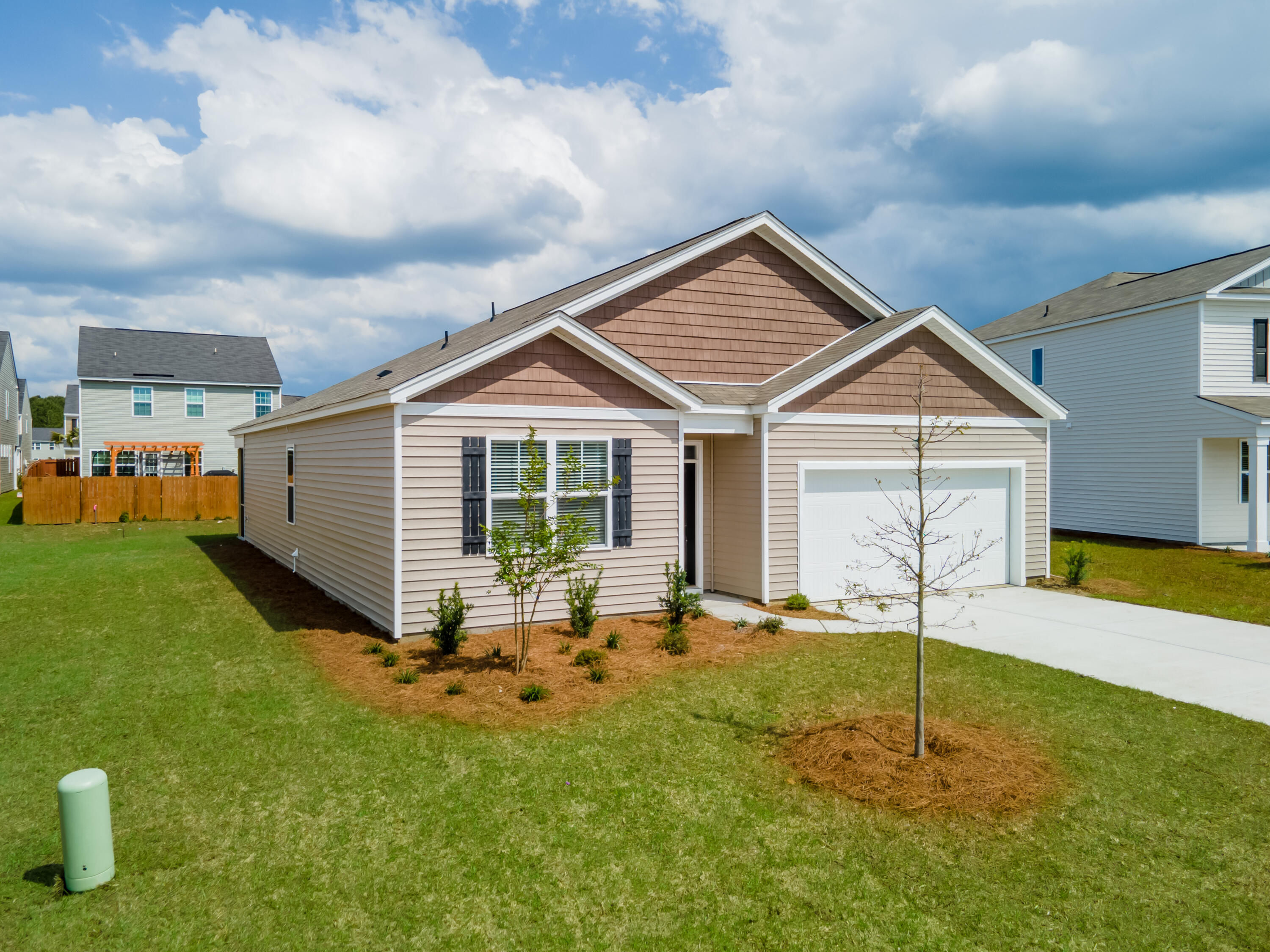 116 William Clark Boulevard Santee, SC 29142 - Photo 2 of 7 Cali Exterior-2