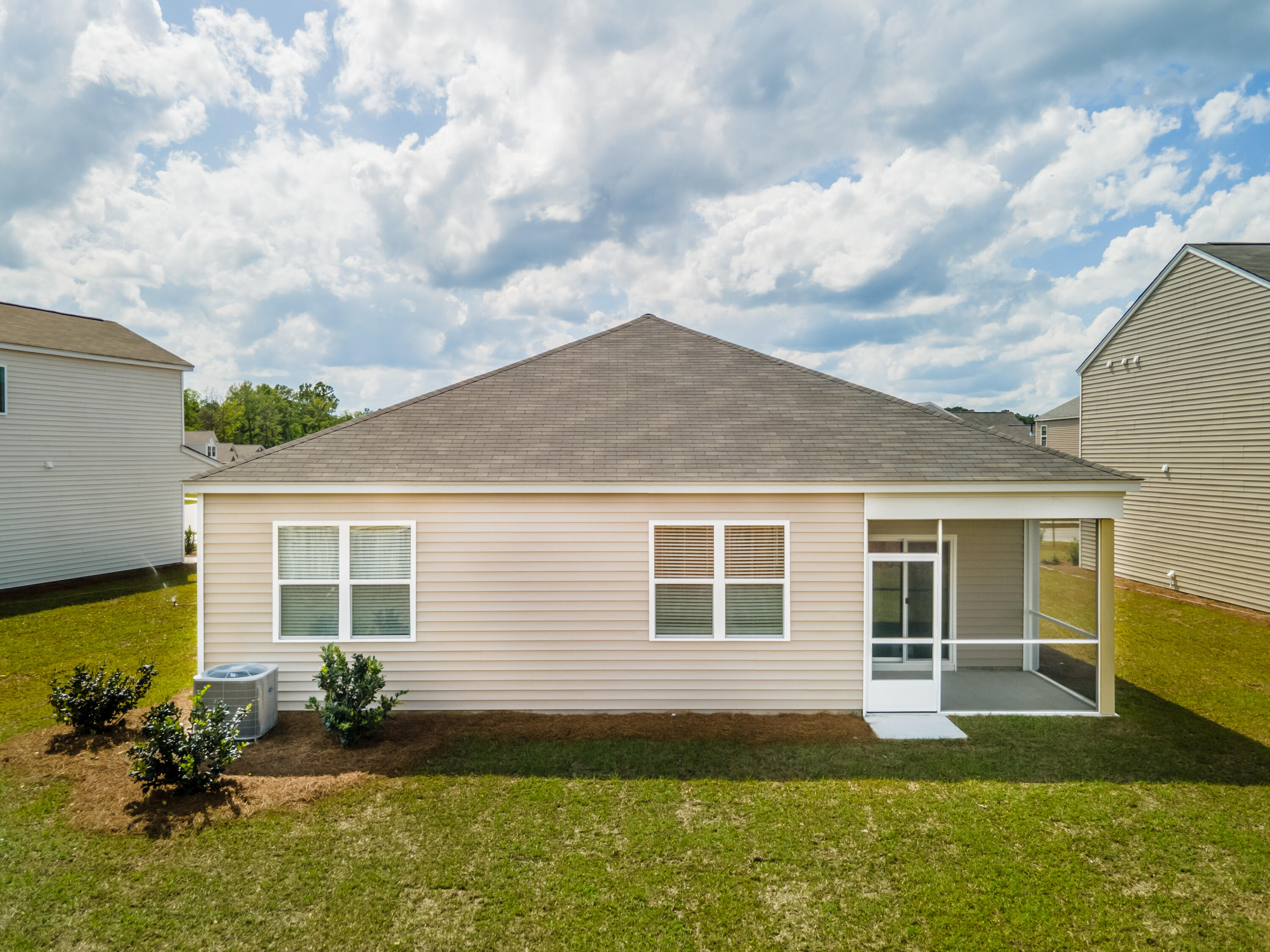 116 William Clark Boulevard Santee, SC 29142 - Photo 4 of 7 Cali Exterior-4