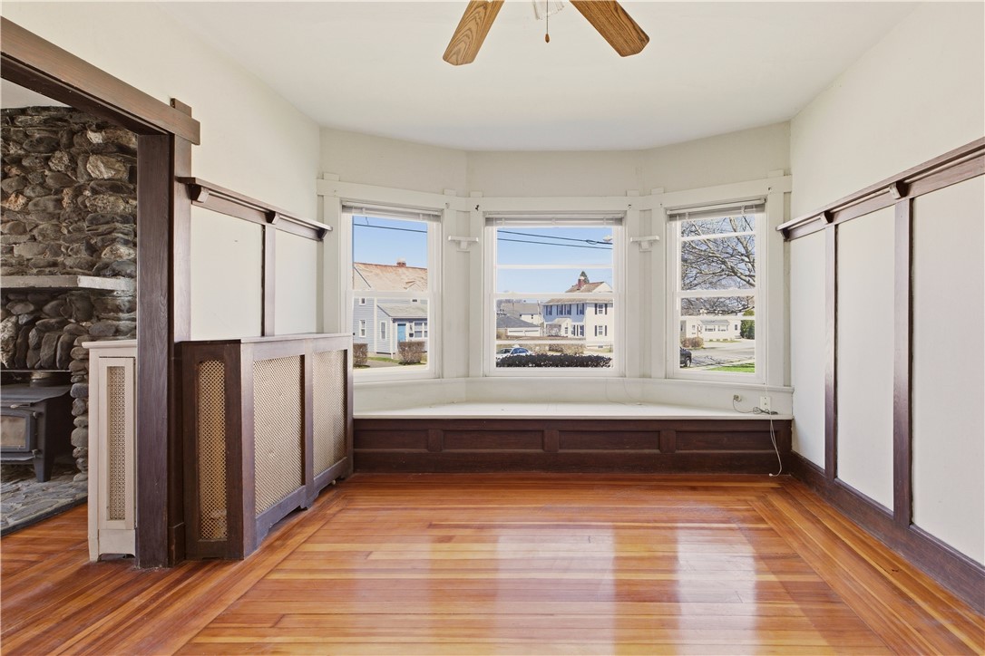 68 Old Fort Road Newport, RI 02840 - Photo 12 of 50