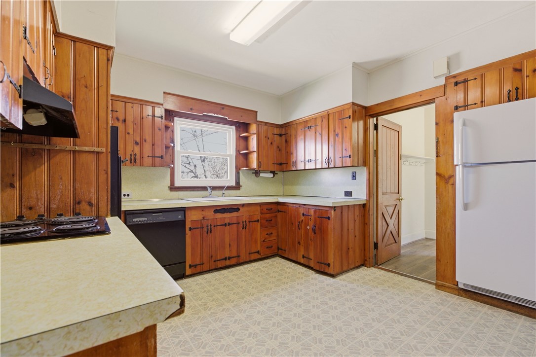 68 Old Fort Road Newport, RI 02840 - Photo 15 of 50