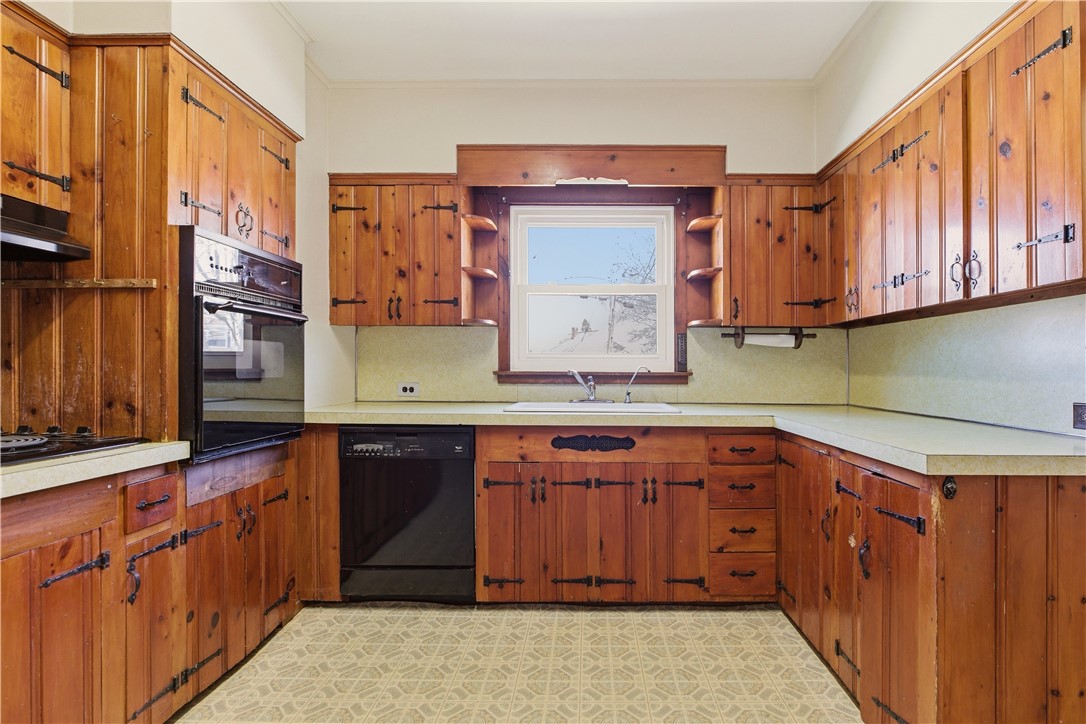 68 Old Fort Road Newport, RI 02840 - Photo 16 of 50