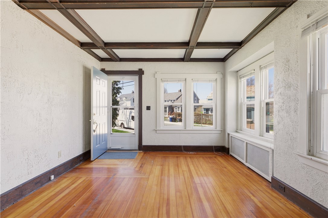 68 Old Fort Road Newport, RI 02840 - Photo 4 of 50