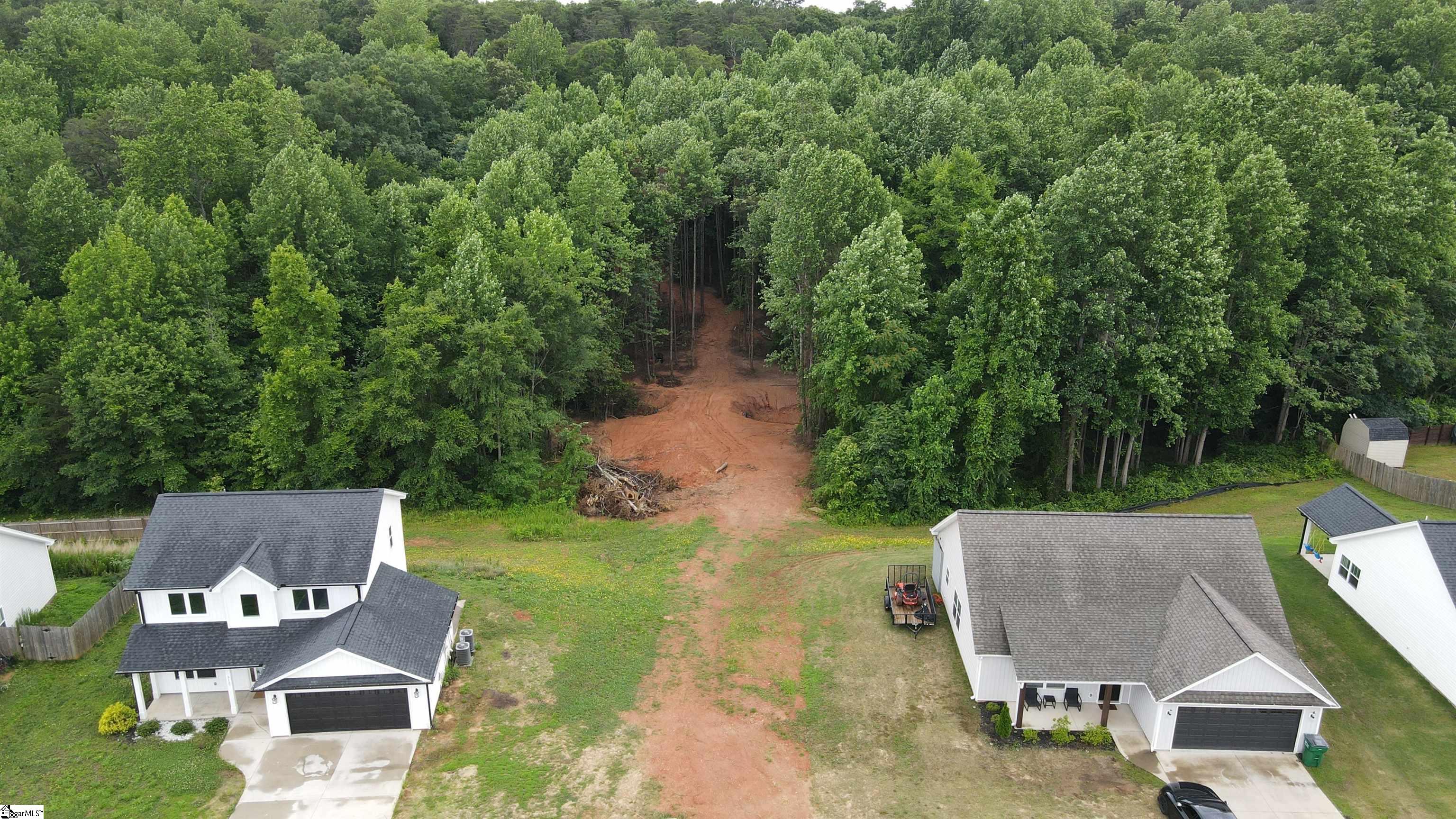 3161 Lorenzo Court Inman, SC 29349 - Photo 2 of 26