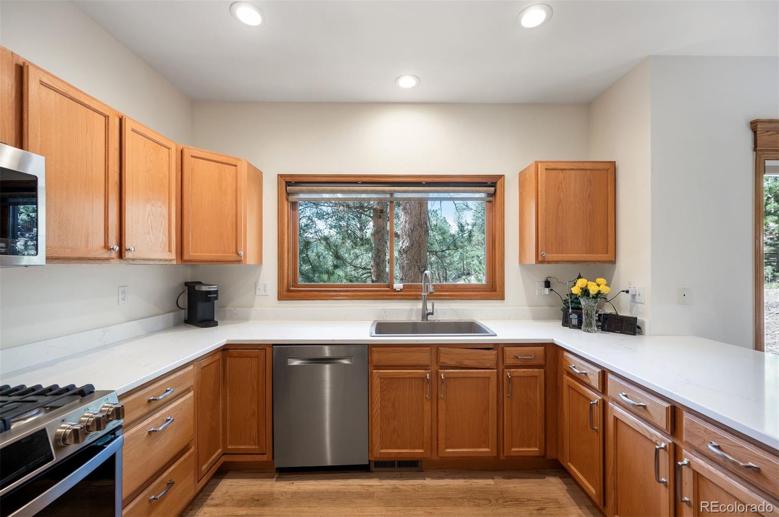 5017 Camel Heights Road Evergreen, CO 80439 - Photo 9 of 38
