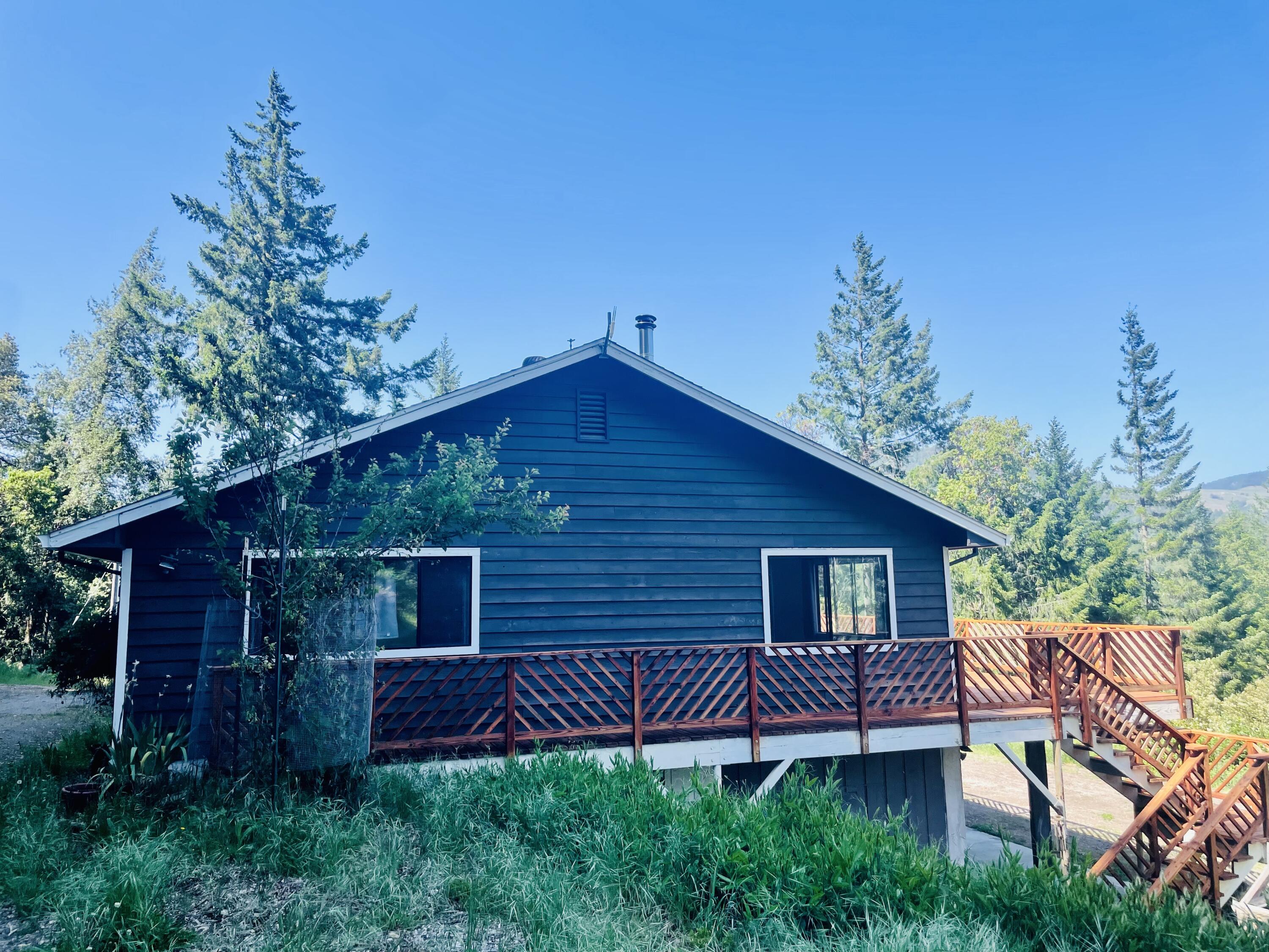 360 Graycliff Road Garberville, CA 95542 - Photo 3 of 63