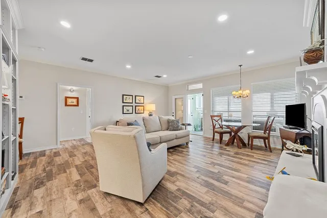 $2,500 | 1008 Edinburgh Drive, Kerrville, TX 78028