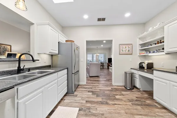 $2,500 | 1008 Edinburgh Drive, Kerrville, TX 78028