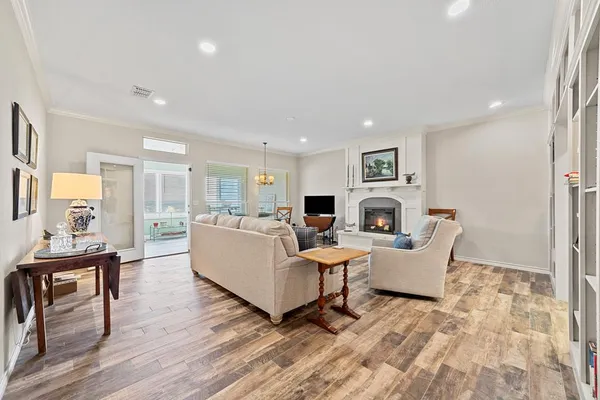 $2,500 | 1008 Edinburgh Drive, Kerrville, TX 78028