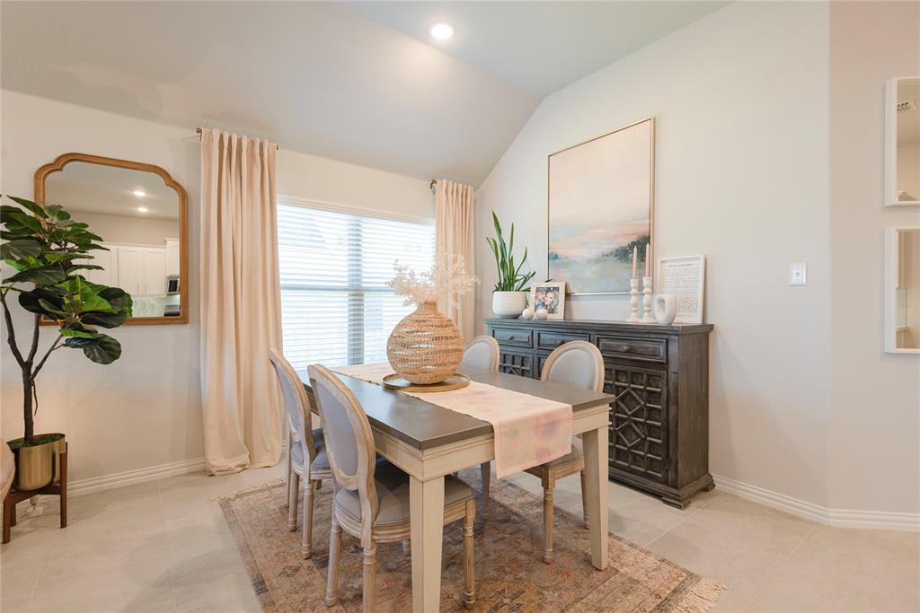 1229 Sunbeam Cove Anna, TX 75409 - Photo 10 of 36 Dining area