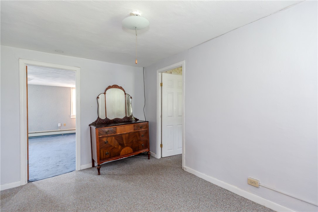 60 Colwell Road Smithfield, RI 02828 - Photo 29 of 40