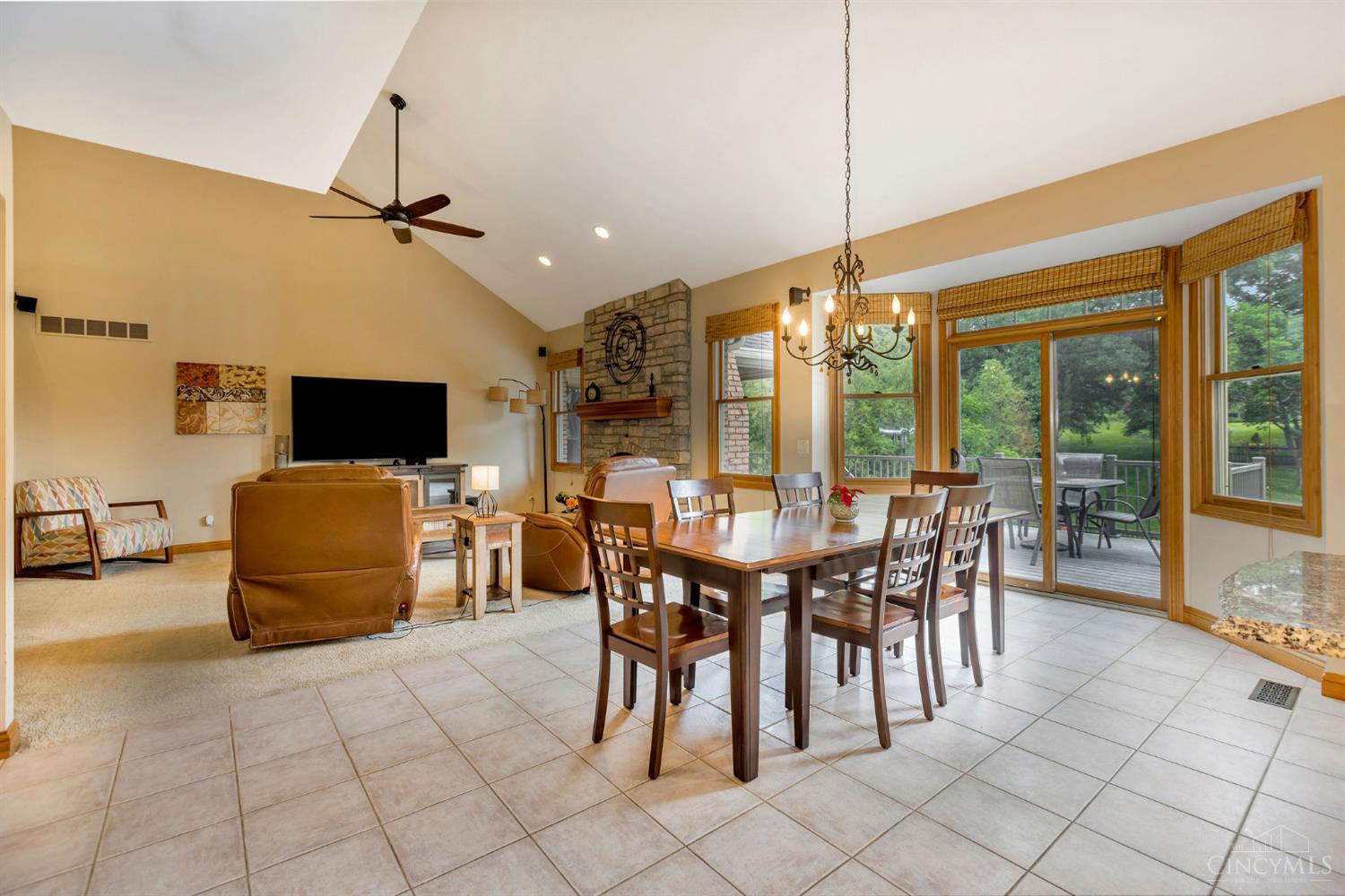 2674 Ebenezer Road Cincinnati, OH 45233 - Photo 14 of 60