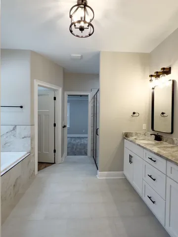 $449,900 | 1586 Beaver Creek Drive, Havana, FL 32333