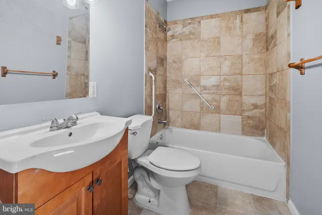 $1,700 | 3716 Hayward Avenue, Baltimore, MD 21215