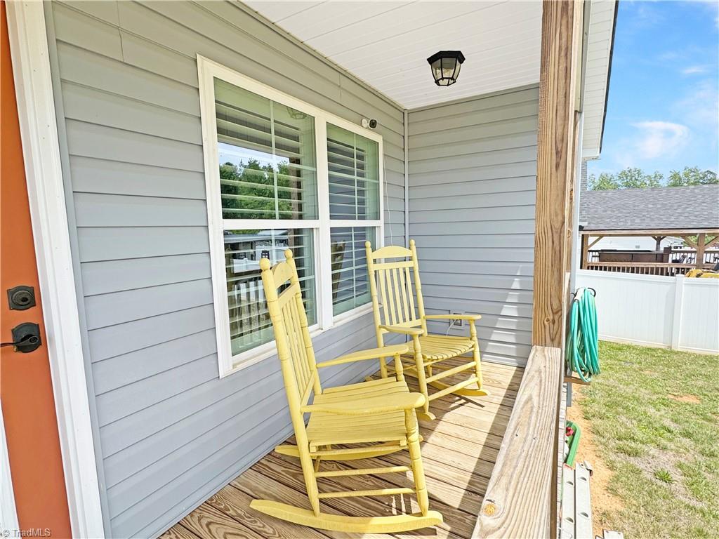 114 Brooke Ridge Drive Thomasville, NC 27360 - Photo 17 of 19